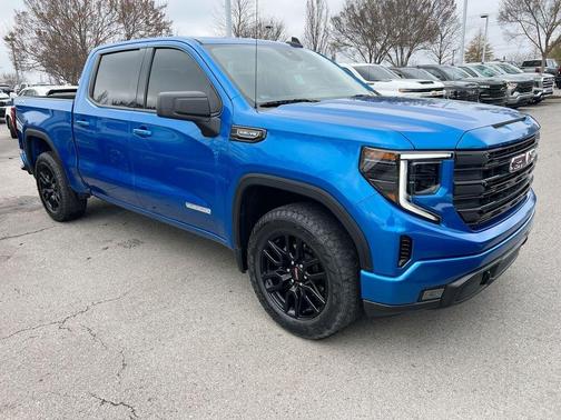 2022 GMC Sierra 1500 Elevation