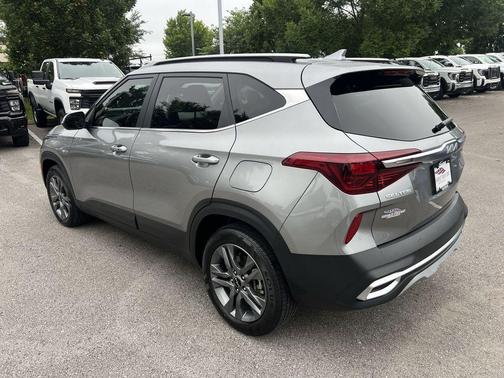 2023 Kia Seltos S