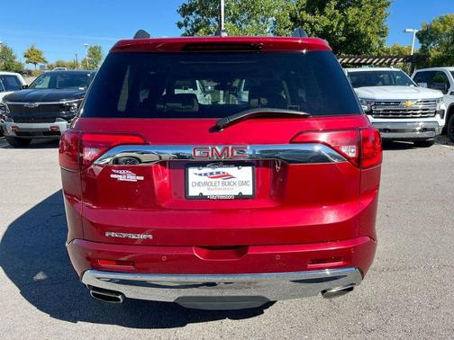 2019 GMC Acadia Denali