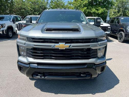 2025 Chevrolet Silverado 2500 Custom