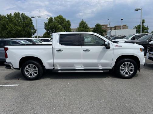 2025 Chevrolet Silverado 1500 LTZ