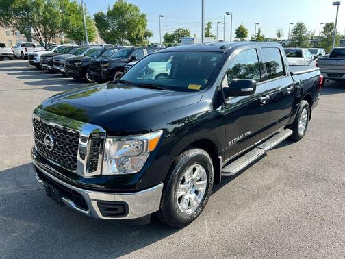 Magnetic Black 2018 Nissan Titan SV