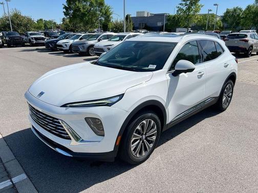 Summit White 2026 Buick Envision Preferred