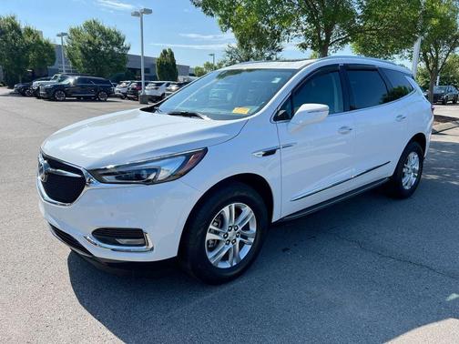 Summit White 2018 Buick Enclave Premium