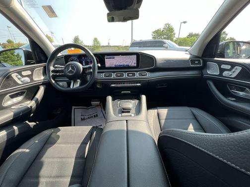 2024 Mercedes-Benz GLS 450 4MATIC