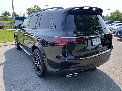 2024 Mercedes-Benz GLS 450 4MATIC
