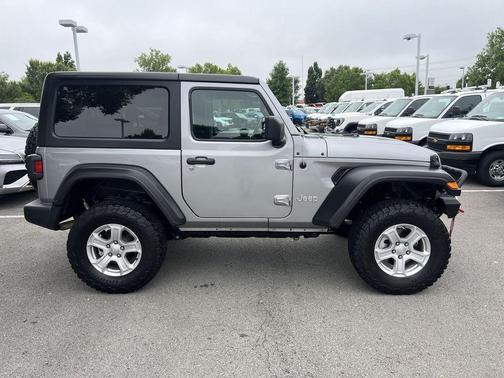 2021 Jeep Wrangler Sport