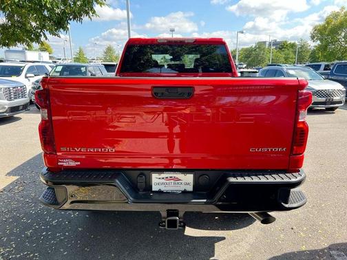 2026 Chevrolet Silverado 2500 Custom