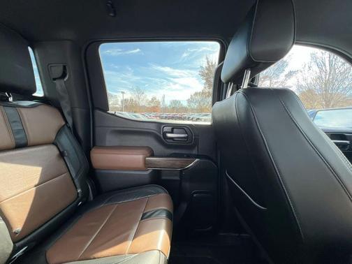 2019 Chevrolet Silverado 1500 High Country