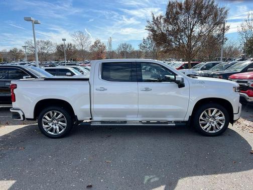 2019 Chevrolet Silverado 1500 High Country