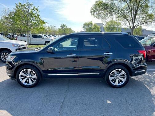 Agate Black Metallic 2019 Ford Explorer Limited