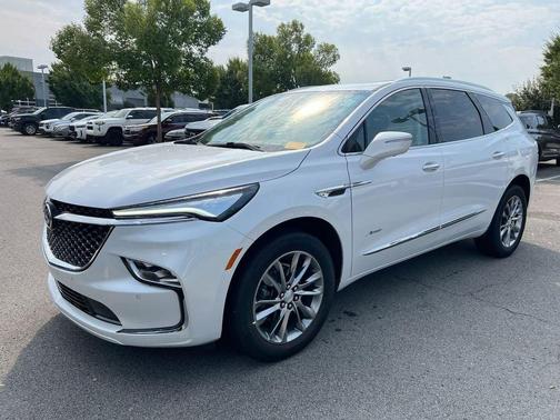 2022 Buick Enclave Avenir