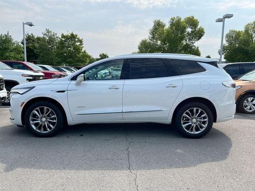 2022 Buick Enclave Avenir