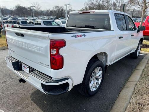 2026 Chevrolet Silverado 1500 Custom