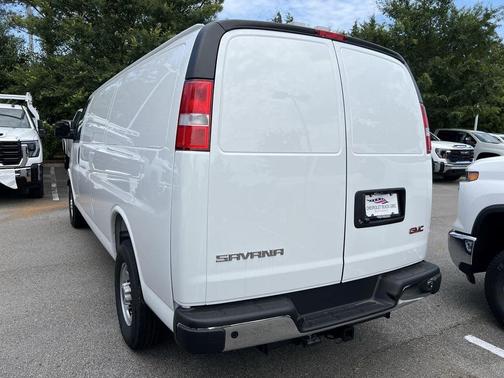 2025 GMC Savana 2500 Work Van