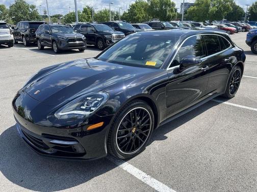 2018 Porsche Panamera Sport Turismo 4S