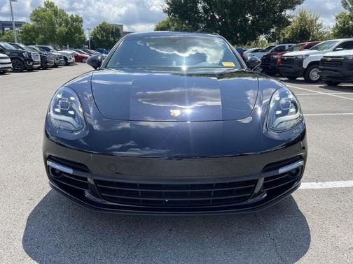 2018 Porsche Panamera Sport Turismo 4S