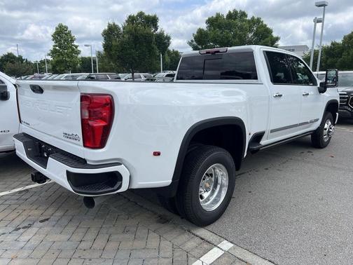 2025 Chevrolet Silverado 3500 High Country