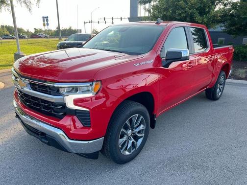 2025 Chevrolet Silverado 1500 LT