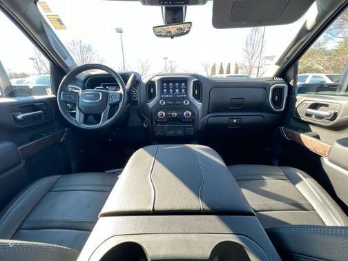 2023 GMC Sierra 2500 Denali