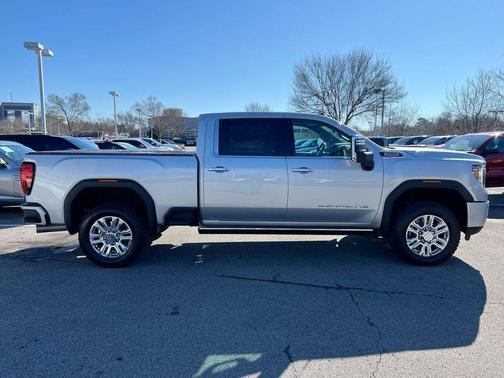 2023 GMC Sierra 2500 Denali