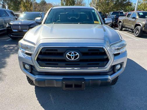 2017 Toyota Tacoma SR5