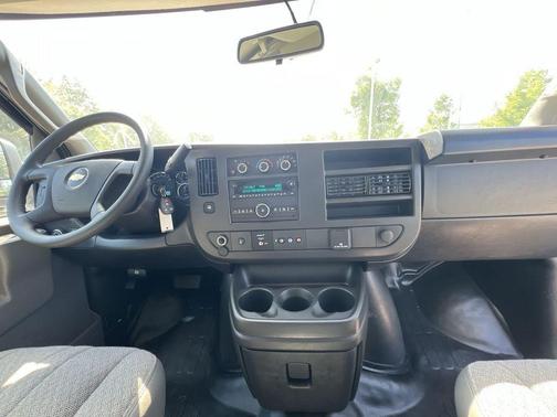 2025 Chevrolet Express 2500 Work Van