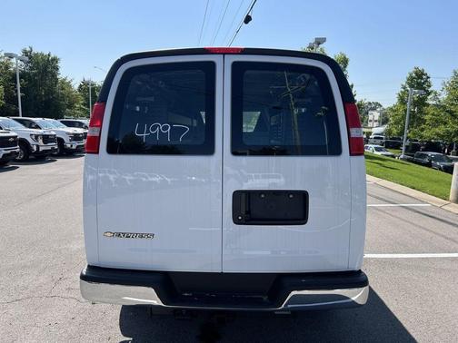 2025 Chevrolet Express 2500 Work Van