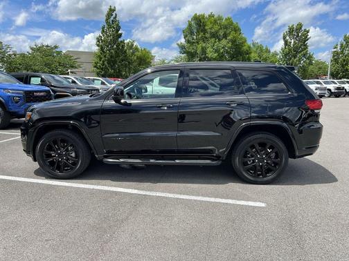 2021 Jeep Grand Cherokee Laredo X