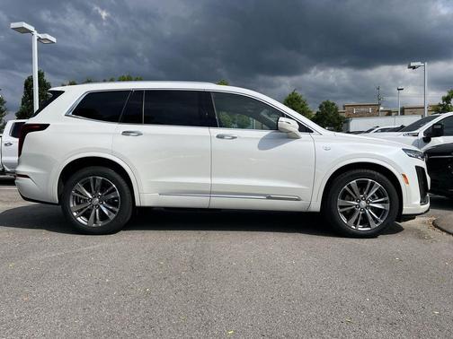 2024 Cadillac XT6 Premium Luxury AWD