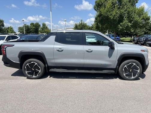 2026 Chevrolet Silverado EV LT