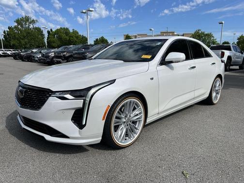2023 Cadillac CT4 Premium Luxury