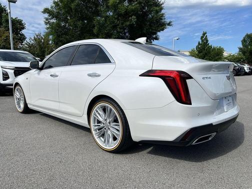 2023 Cadillac CT4 Premium Luxury