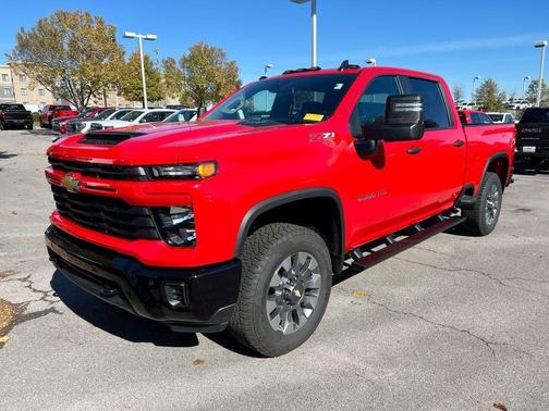 2025 Chevrolet Silverado 2500 Custom