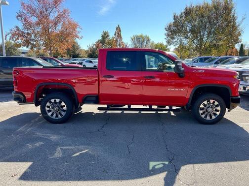 2025 Chevrolet Silverado 2500 Custom