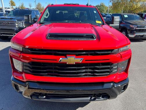 2025 Chevrolet Silverado 2500 Custom