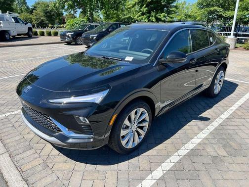 Ebony Twilight Metallic 2026 Buick Envista Avenir