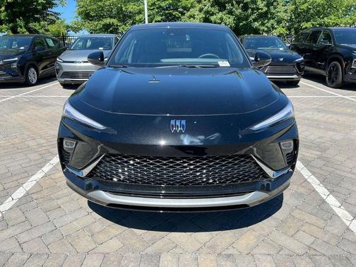 Ebony Twilight Metallic 2026 Buick Envista Avenir