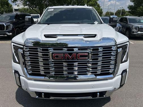 2025 GMC Sierra 2500 Denali