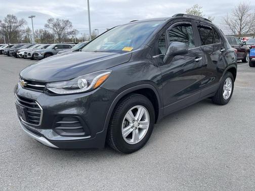 Nightfall Gray Metallic 2018 Chevrolet Trax LT
