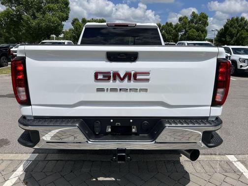 2025 GMC Sierra 2500 Pro