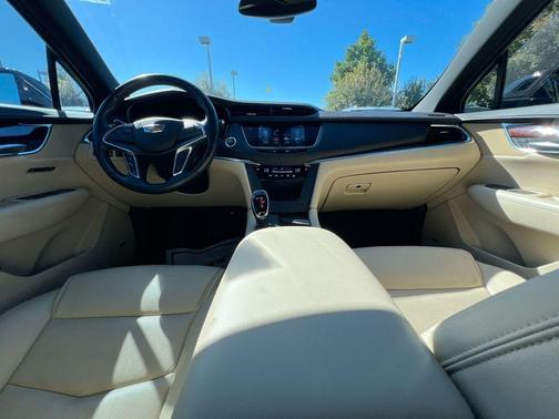 2019 Cadillac XT5 Luxury