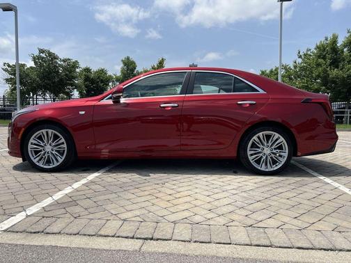 2025 Cadillac CT4 Premium Luxury