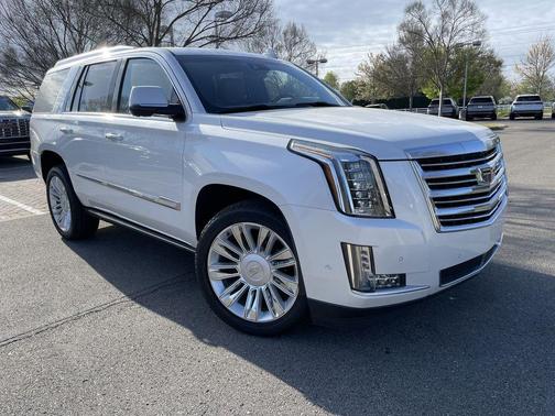 Crystal White Tri-Coat 2017 Cadillac Escalade Platinum