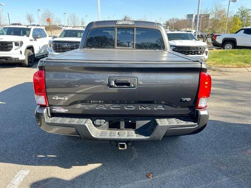 2017 Toyota Tacoma SR