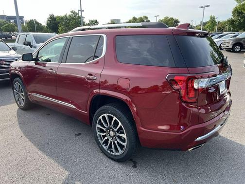 2020 GMC Acadia Denali
