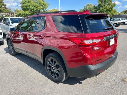 2021 Chevrolet Traverse RS