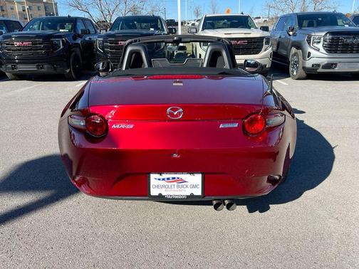 2019 Mazda MX-5 Miata Sport