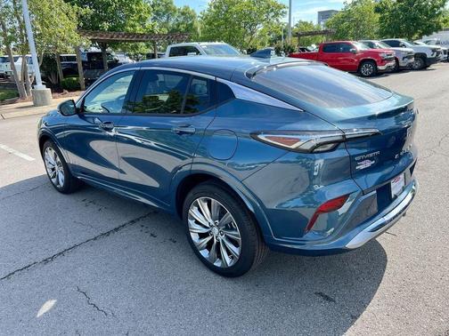 Ocean Blue Metallic 2026 Buick Envista Avenir