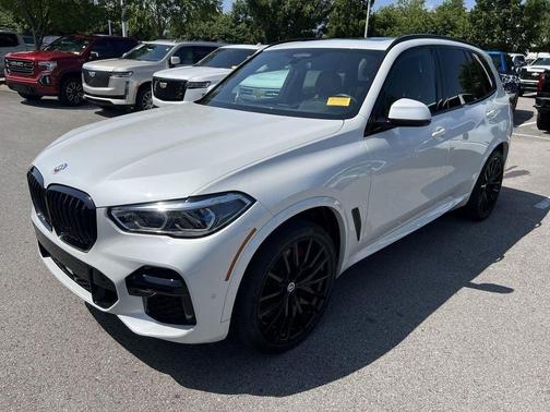 2023 BMW X5 M50i